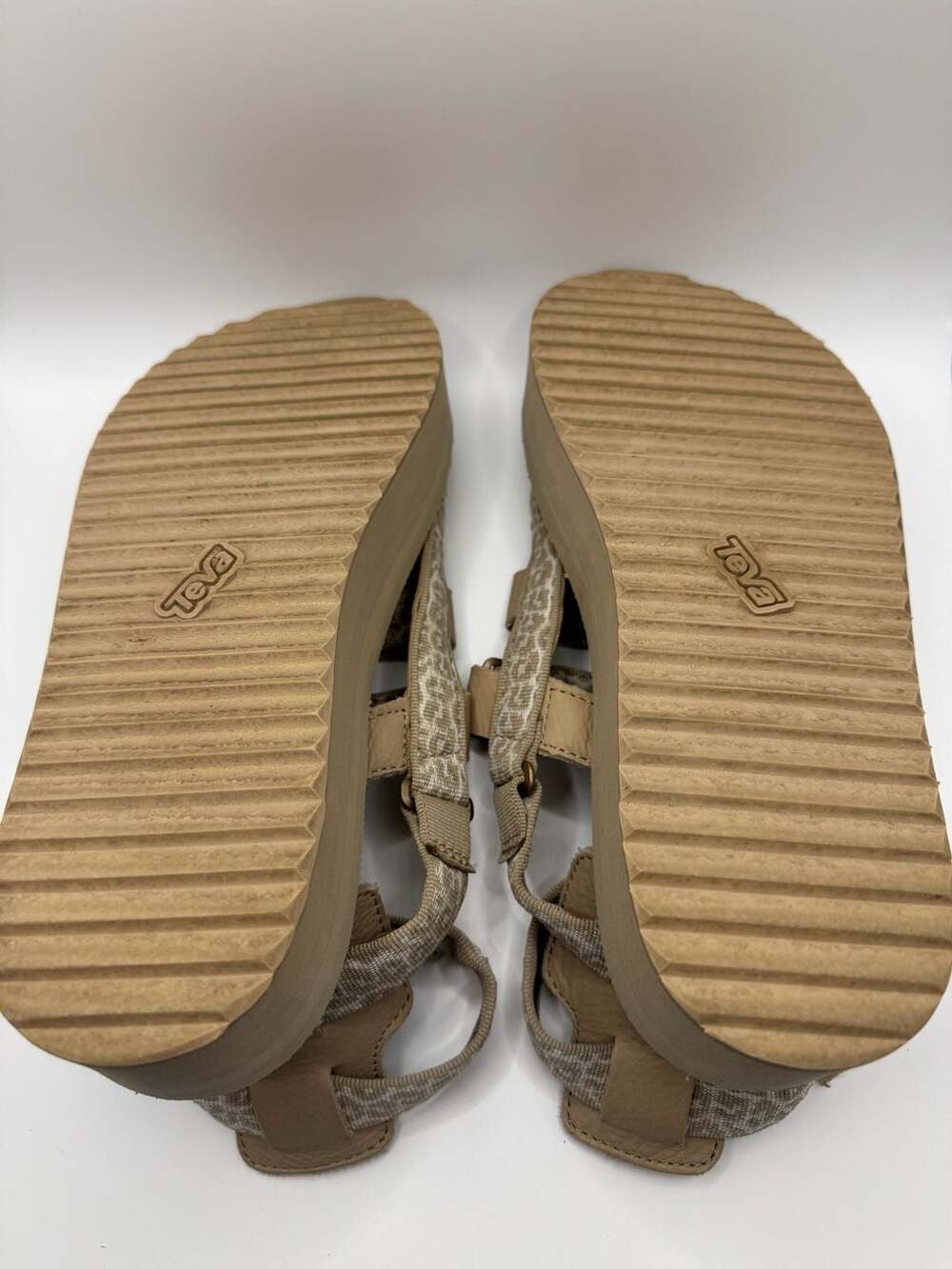 Teva Women's Flatform Mevia Sandals in Dorinda Sesame Multi 9 - Picture 10 of 10